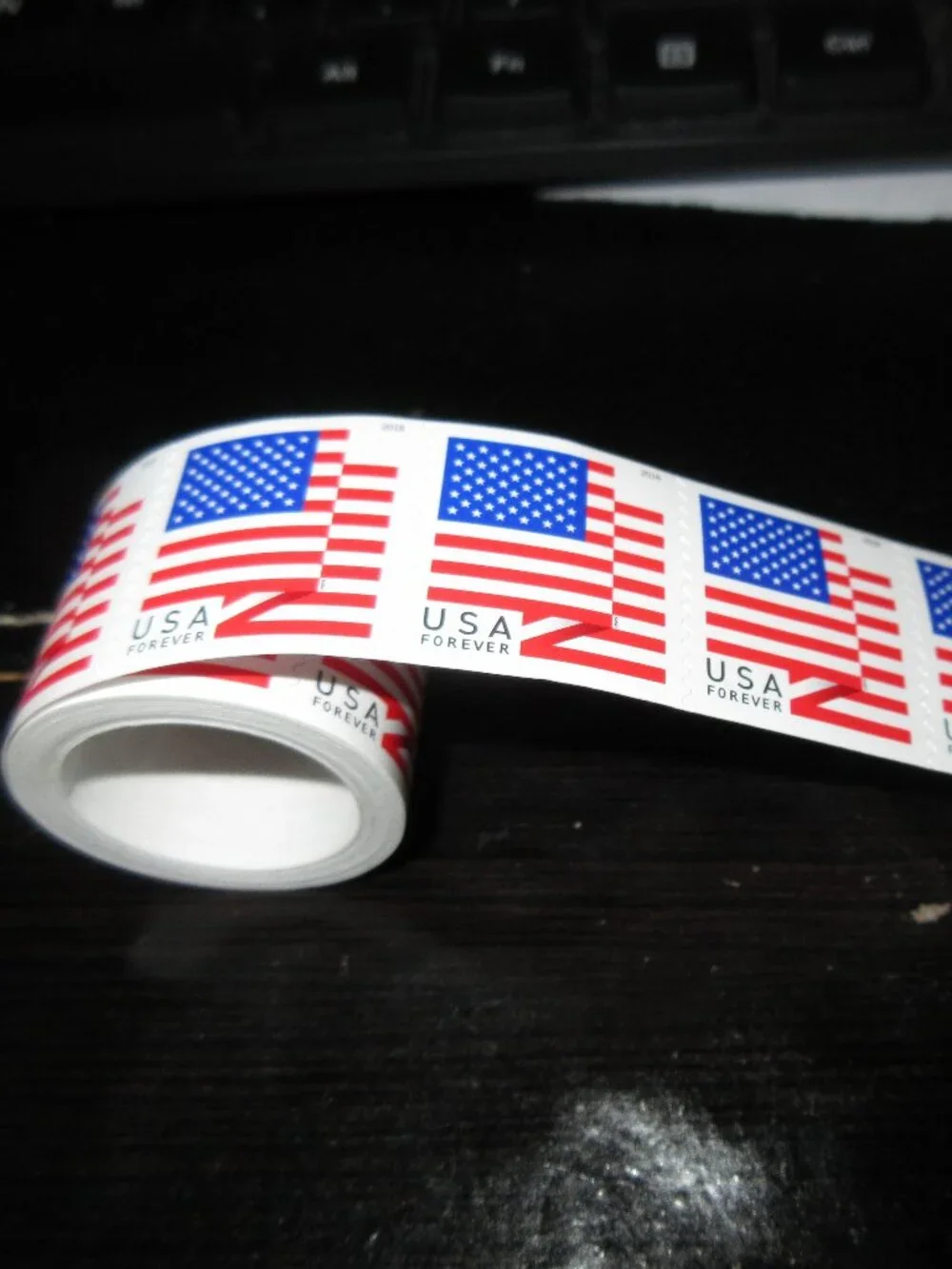 roll of 100 2018 forever stamps